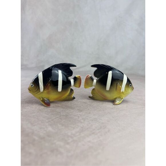 Vintage Angel Fish Salt and Pepper Shakers - Picture 1 of 9
